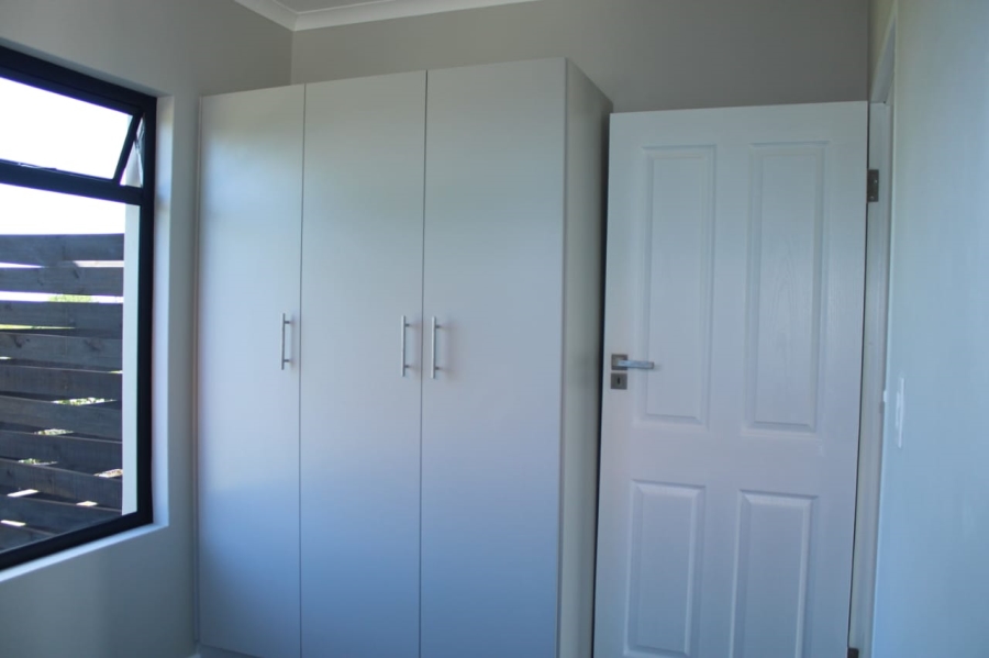 2 Bedroom Property for Sale in Kidds Beach Eastern Cape